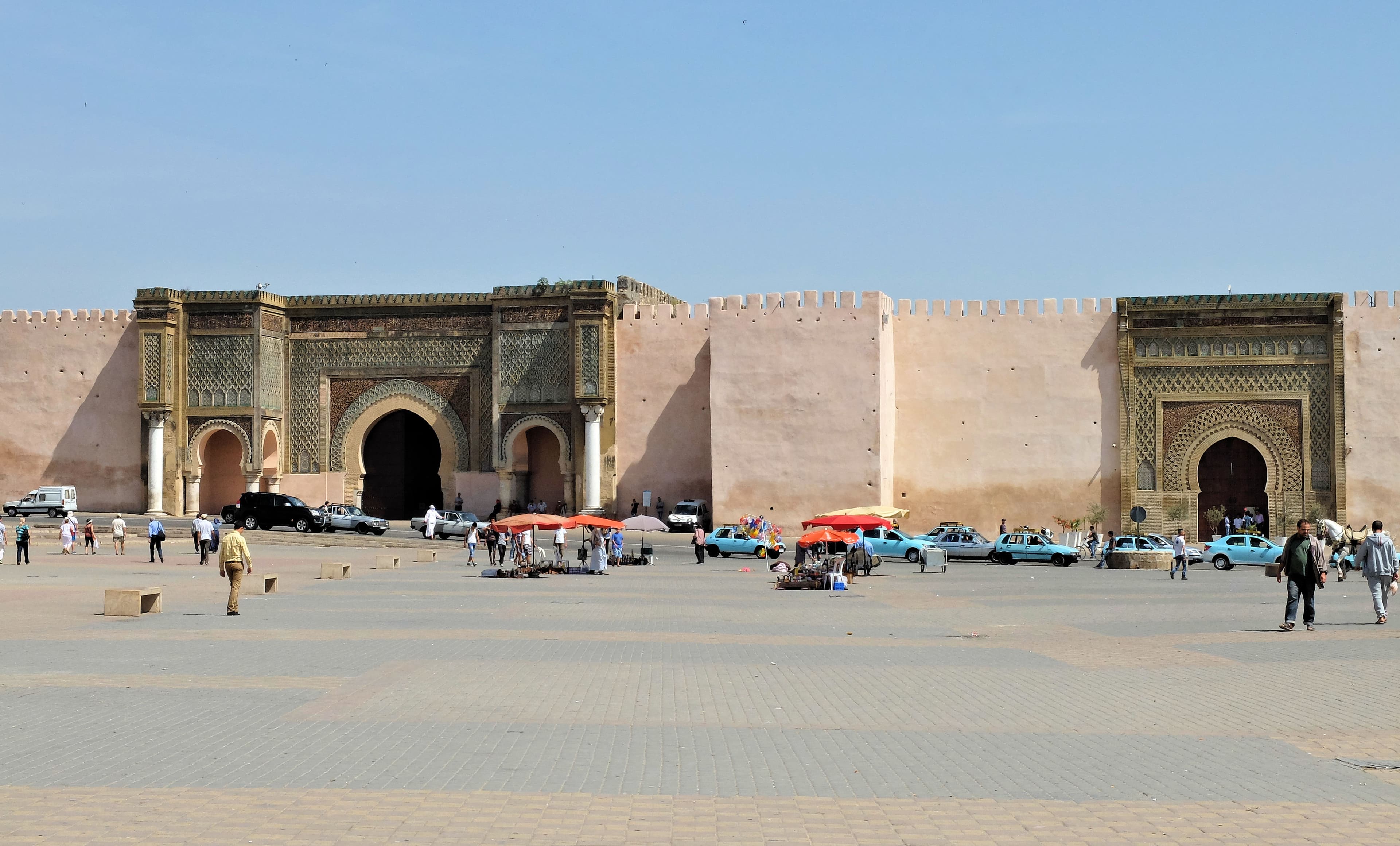 Meknès — L’élégance d’une cité impériale